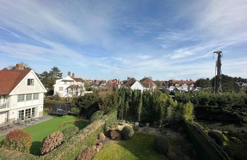 Knokke Casa | Superb Villa in the heart of Knokke Zoute close to the beach and shopping area