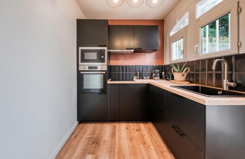 Chartres Apartamento | Superbe 2 pièces avec Jacuzzi privatif face Gare Proche Cathédrale