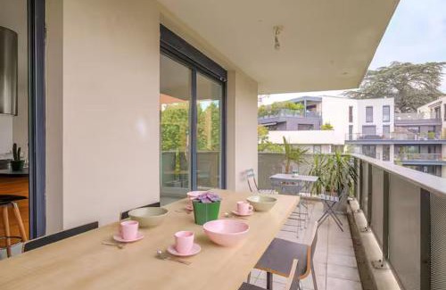 Margnolles - Rhone Apartamento | Superbe 2 pièces terrasse à 400 m du métro