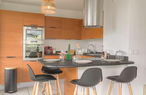 Margnolles - Rhone Apartamento | Superbe 2 pièces terrasse à 400 m du métro