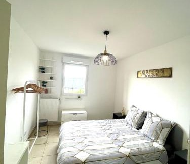 Vitrolles Apartamento | Superbe appart avec Jardin à 2 min de l’Aéroport-4 pers