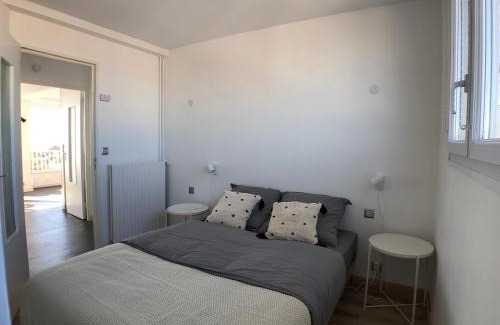 Rive Droite Apartamento | Superbe appartement avec une vue mer panoramique