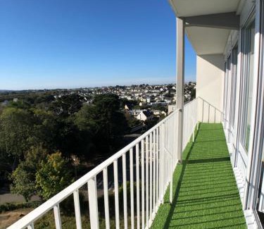 Rive Droite Apartamento | Superbe appartement avec une vue mer panoramique