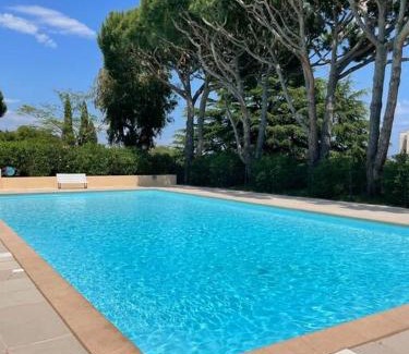 Plaine de la Brague Apartamento | Superbe appartement Cocooning au calme - Piscine