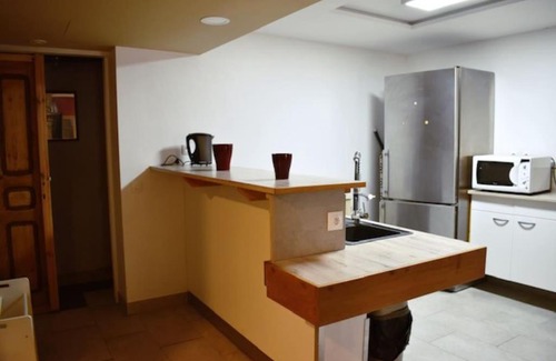 Charency-Vezin Apartamento | Superbe Appartement PMR avec parking Gratuit