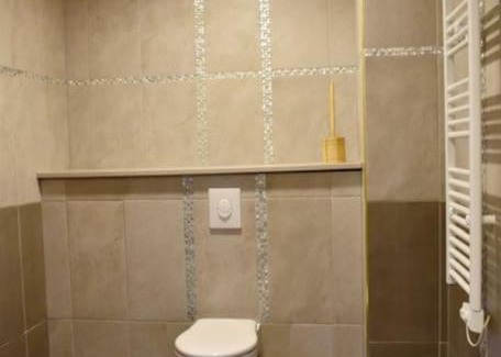 Charency-Vezin Apartamento | Superbe Appartement PMR avec parking Gratuit