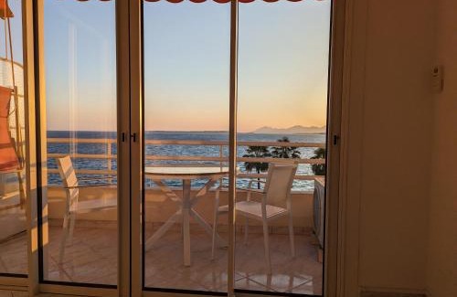 Juan-les-Pins Apartamento | Superbe appartement vue mer panoramique
