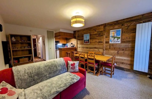 Mouxy Apartamento | Superbe appartement au pied des pistes -Le chamois***