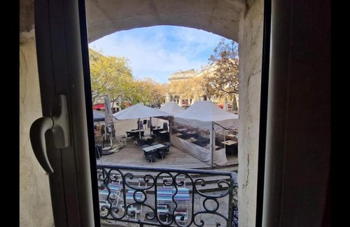 Montpellier City-Centre Apartamento | Superbe Appartement Rénové - Centre Historique