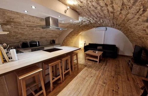Montpellier City-Centre Apartamento | Superbe Appartement Rénové - Centre Historique