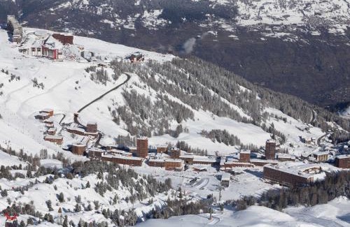 Plagne Centre Apartamento | Superbe appt rénové 3 pièces au pied des pistes, balcon sud, 8 pers, près commerces - FR-1-455-36