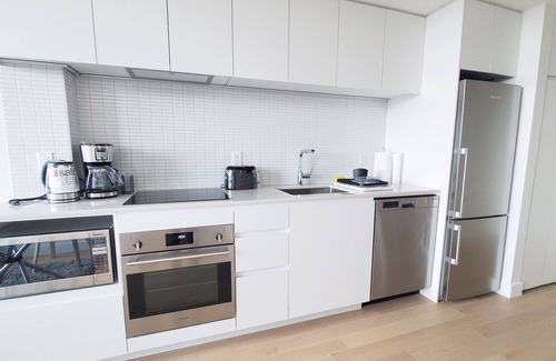 Ville-Marie Apartamento | Superbe Condo Studio 100% Meublé & Équipé au Maestria, Quartier des Spectacles