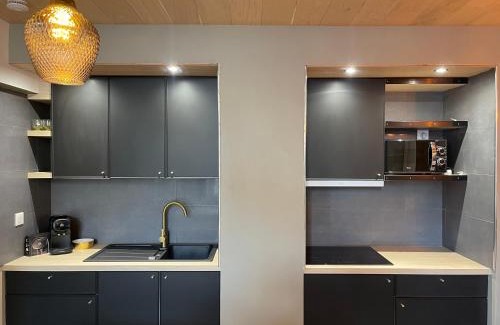 Montlucon Apartamento | Superbe F3 meublé , hyper centre, fibre, idéal Pro