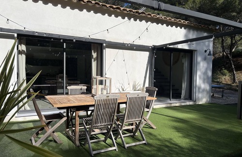 Velaux Casa | Superbe Maison Avec Jacuzzi