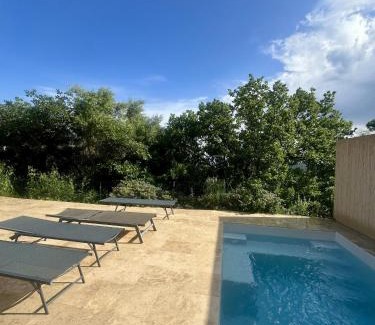 Monticello Casa | Superbe maison avec piscine