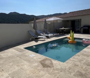 Monticello Casa | Superbe maison avec piscine
