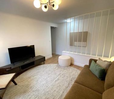 Quartier Centre Ville Apartamento | Superbe T2 rénové 2km Gare avec parking privé