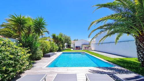 Sainte-Marie-de-Re Villa | Superbe villa avec piscine chauffée