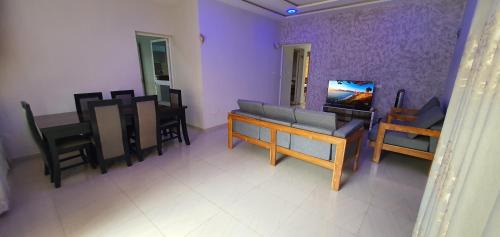 Lome Casa | Superbe Villa Moderne Tout Confort à Sanguéra-UCAO Lomé
