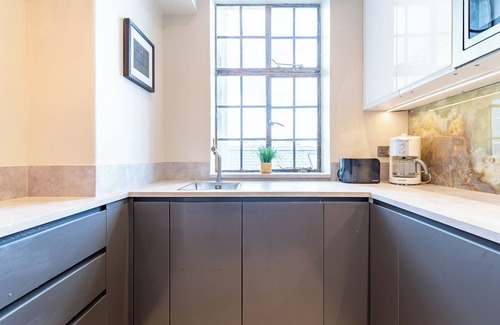 Harlesden Apartamento | Superbly appointed and peaceful central London apartment