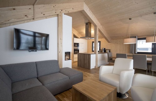Pichl-Preunegg Casa | Superior Chalet # 10 with sauna & bathtub inside