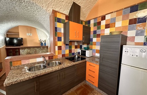 Benalúa de Guadix Apartamento | Cueva Familiar Superior para 4 personas