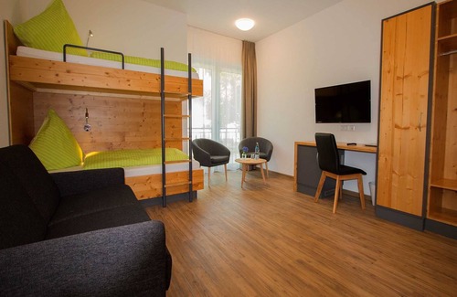 Rust Cabaña | SUPERIOR MULTI-BEDROOMS - Pension Yvonne