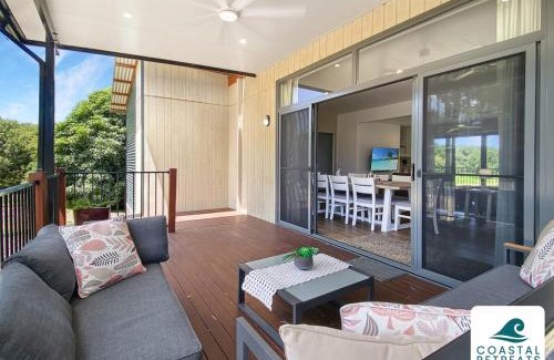 Cowes Villa | Superior Poolside Retreat Resort