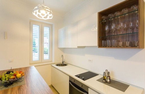 Saplunara Apartamento | Superior suite with sea view :) PRECIOUS MOMENTS
