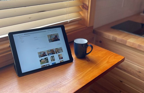Christmas Cabina | Superior Sunrise Tiny Home w/Firepit & access to Pictured Rocks and Grand Island