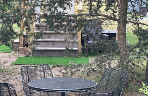 Christmas Cabina | Superior Sunrise Tiny Home w/Firepit & access to Pictured Rocks and Grand Island
