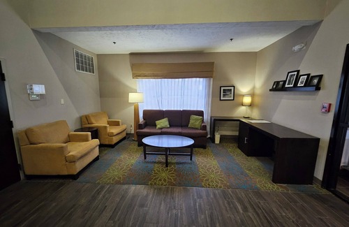 Summerville Hotel | SureStay by Best Western Summerville Flowertown