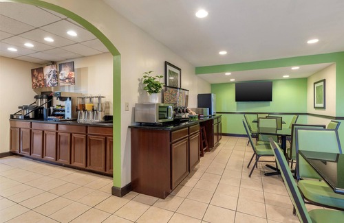 East Brunswick Hotel | SureStay Hotel by Best Western East Brunswick