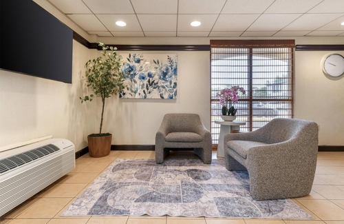 East Brunswick Hotel | SureStay Hotel by Best Western East Brunswick