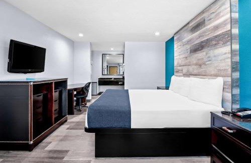 Buena Park Hotel | SureStay Hotel by Best Western Buena Park Anaheim