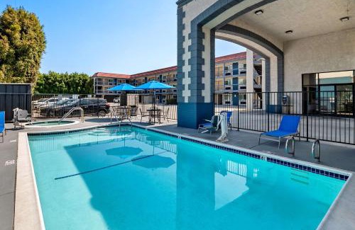 Buena Park Hotel | SureStay Hotel by Best Western Buena Park Anaheim