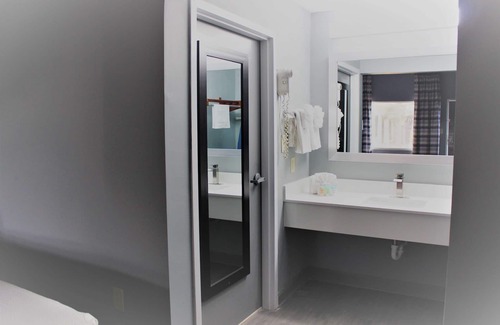 Conway Hotel | SureStay Hotel by Best Western Conway