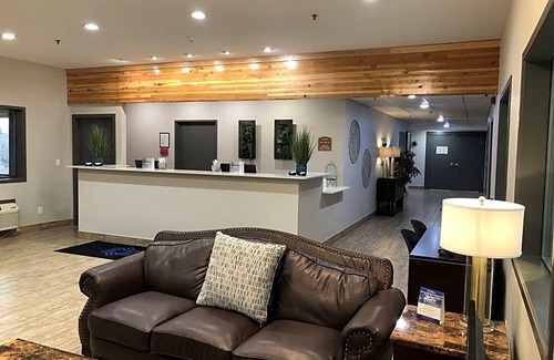 Moses Lake Hotel | SureStay Plus Hotel by Best Western Moses Lake
