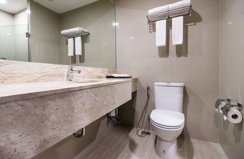 Nana Hotel | SureStay Plus Hotel by Best Western Sukhumvit 2