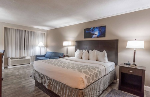 Bethlehem Hotel | SureStay Plus Hotel by Best Western Lehigh Valley