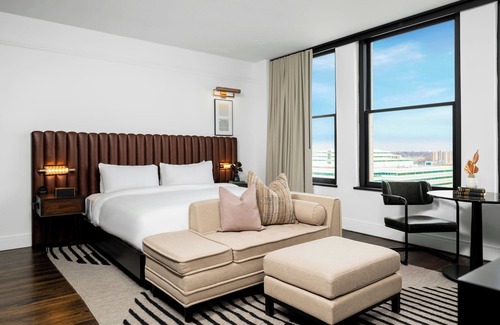 Court Avenue Entertainment District Hotel | Surety Hotel, Autograph Collection