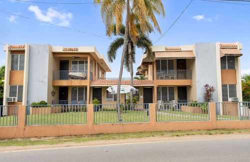 Ensenada Apartamento | Surf Beach Villa Apt 201 one block from the beach