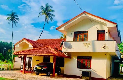 Kathaluwa Hotel | Surf Front