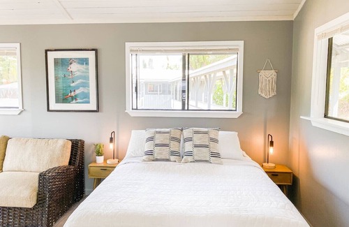 Keaau Casa | Surf Getaway, Queen Bed, Private Lanai