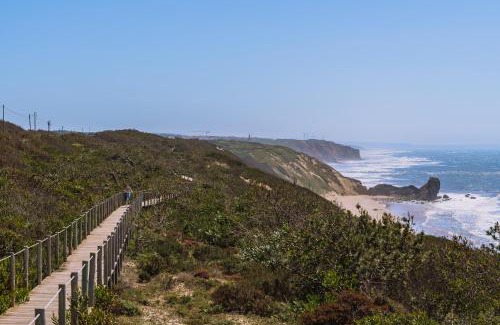 Pedra do Ouro Apartamento | Surf GuestHouse - 7min walk to the beach