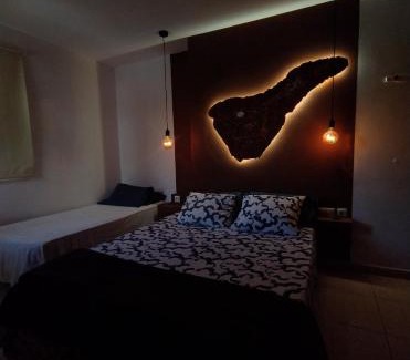 Los Abrigos Casa | Surf Harbour B&B