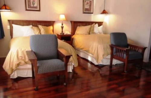 Gualala Hotel | Surf Inn