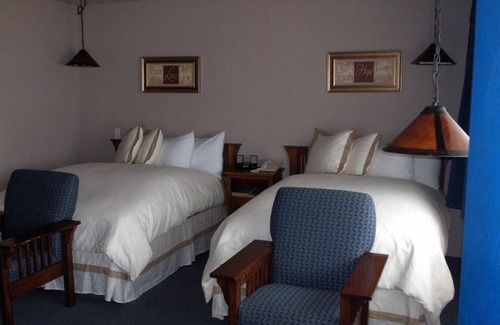 Gualala Hotel | Surf Inn