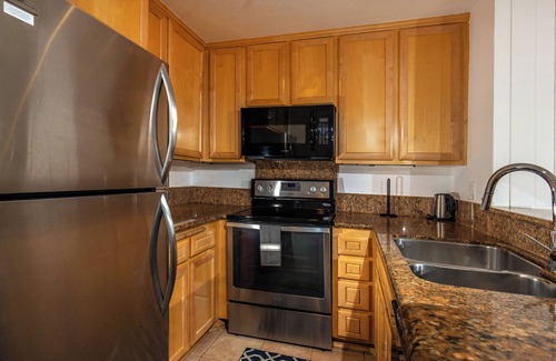 Townsite Condominio | Surf 'n Sand