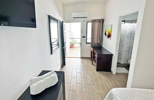 Tamarindo Hotel | Surf Ranch Tamarindo